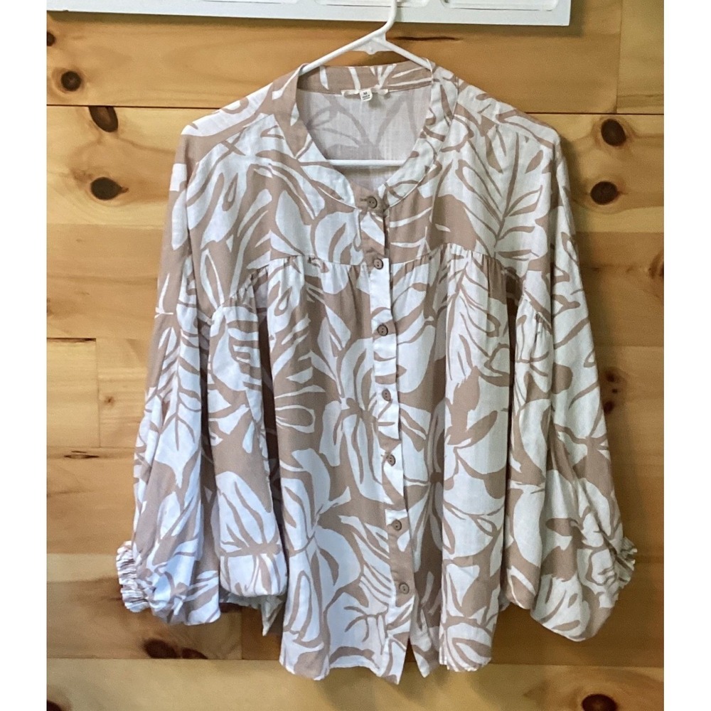 Easel Tropical Leaf Print Linen Blend Balloon Sleeve Button Down Blouseโ Tan M